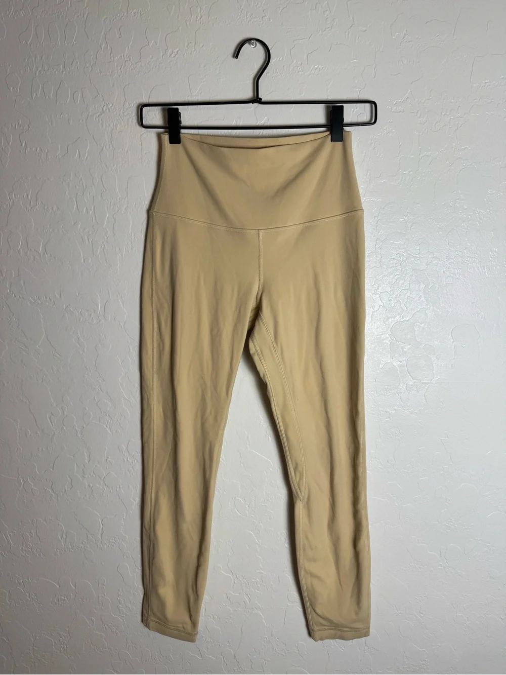 Lululemon Align High Rise Legging 25” Butter Cream Yellow Size 6